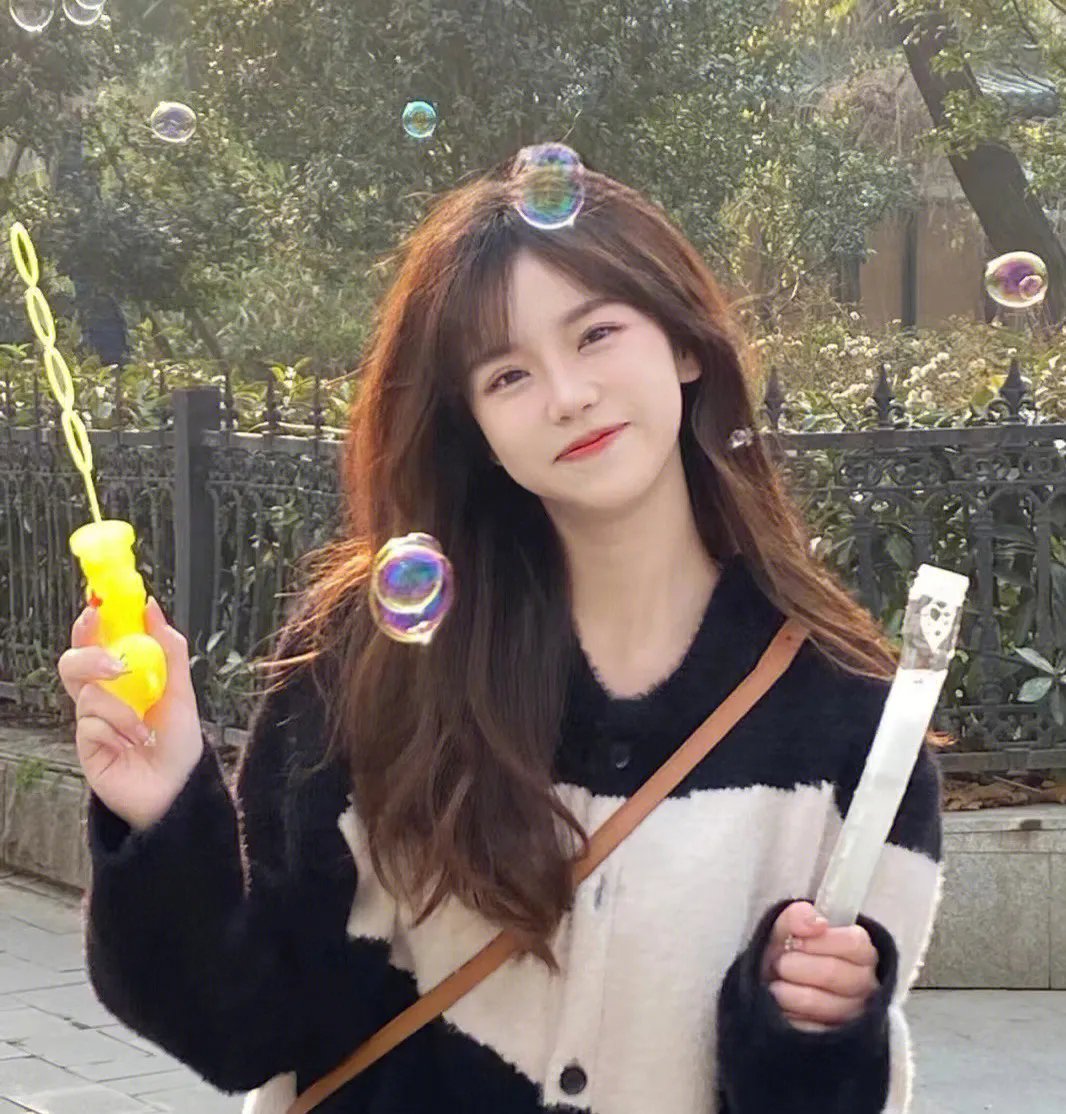 被众神捡到的男孩第二季